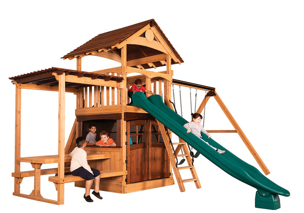 Olympian Treehouse XL 3 | Pergola & Built-In Side Table